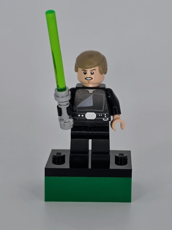 Lego Star Wars Minifigure SW0509 Luke Skywalker Jedi Master Endor