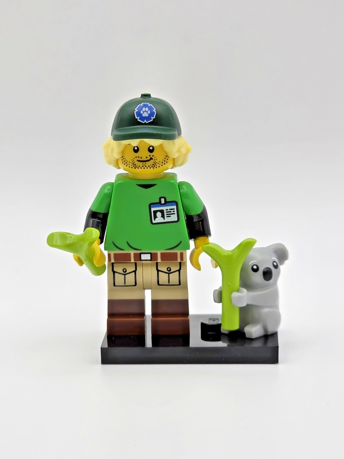 LEGO Minifigure Conservationist (COL24-8) SERIES 24 Complete Set (COL419)