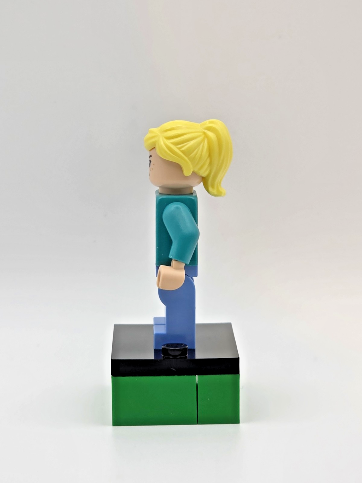 LEGO Minifigure Gwen Stacey (SH0718)
