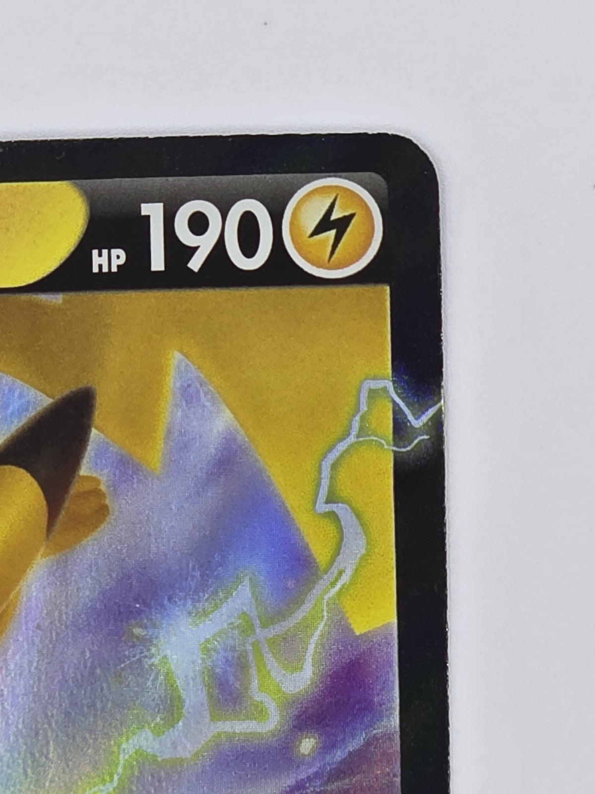 Pikachu V 043/185 Swsh04: Vivid Voltage Holo NM