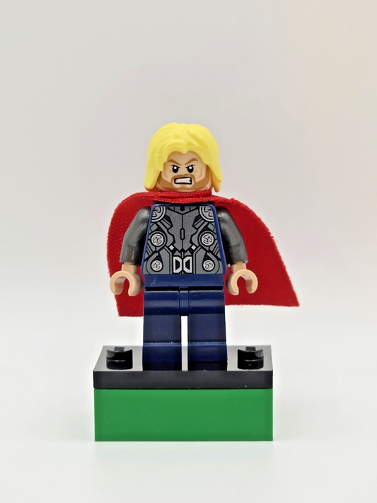 LEGO Minifigure Thor - Spongy Cape, Dark Blue Legs (SH0170)