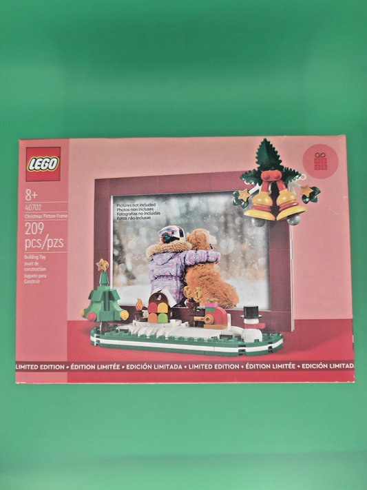 LEGO Seasonal GWP Christmas Picture Frame Set (40702)