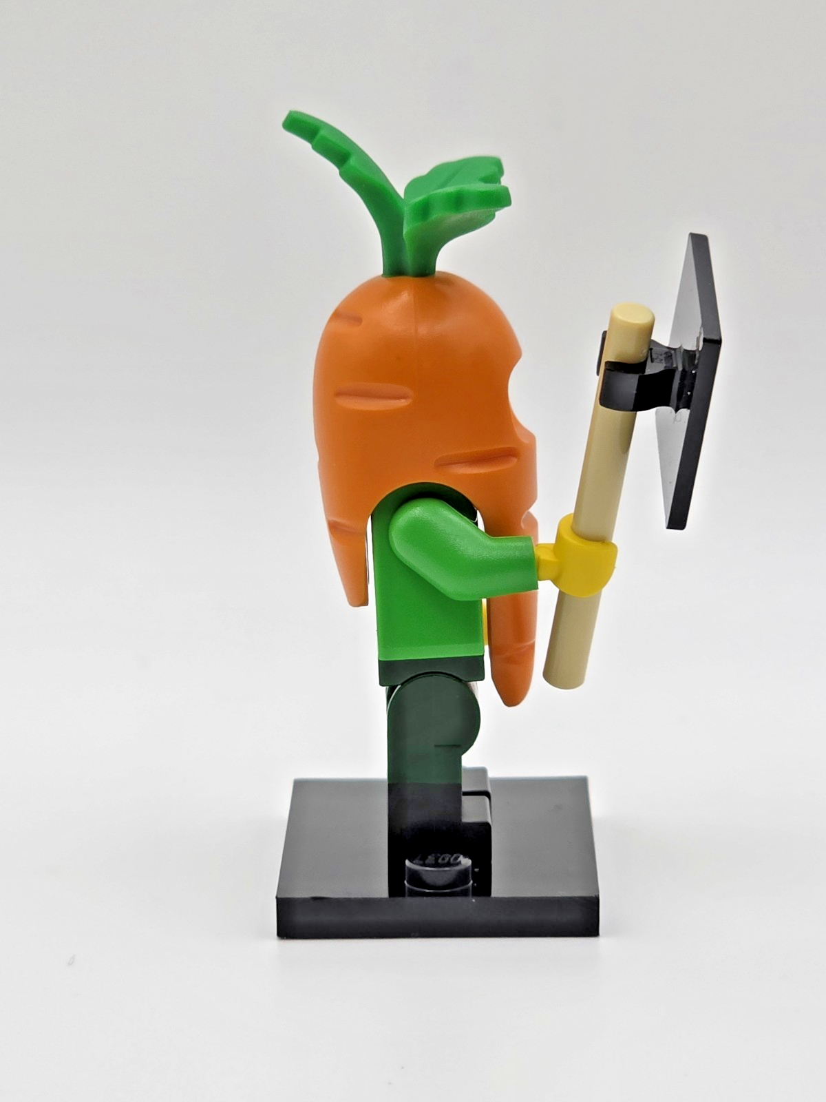 Lego Minifigure Series 24 Carrot Mascot Complete Set (COL24-4) (COL415)