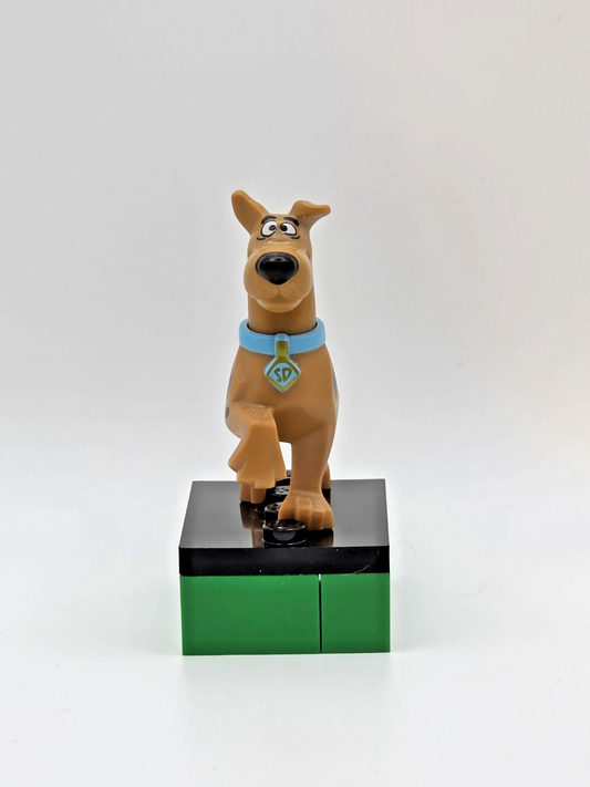 LEGO Minifigure Scooby-Doo Dog Walking Great Dane Animal 21042pb01c01