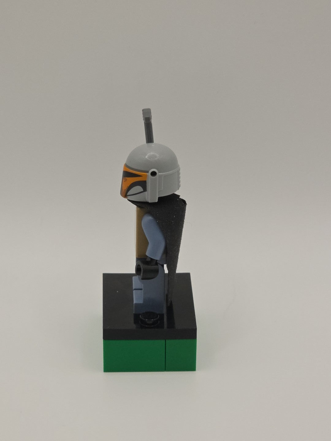 LEGO Star Wars Minifigure - Mandalorian Tribe Warrior (sw1077)