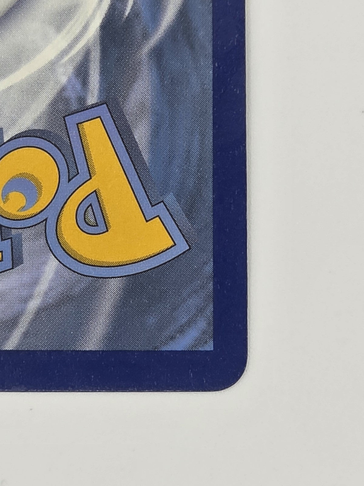 Pikachu V 043/185 Swsh04: Vivid Voltage Holo NM