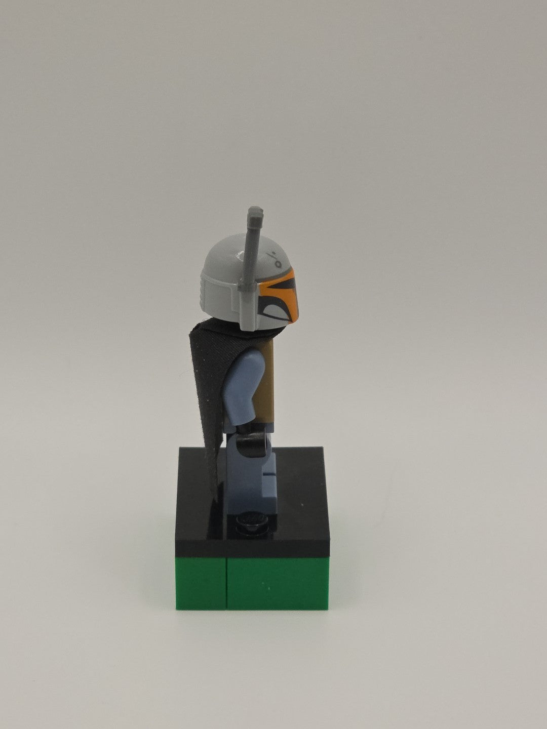 LEGO Star Wars Minifigure - Mandalorian Tribe Warrior (sw1077)